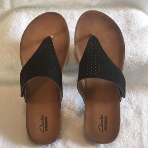 Clark’s sandal.  Size 8.5